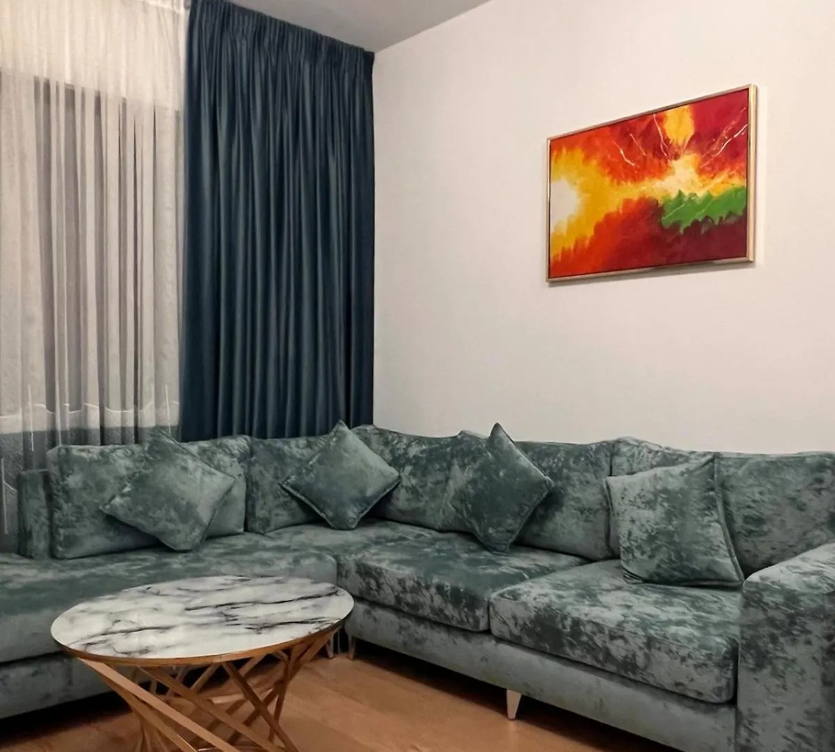 Rams Apartment 2 Tirana Albânia